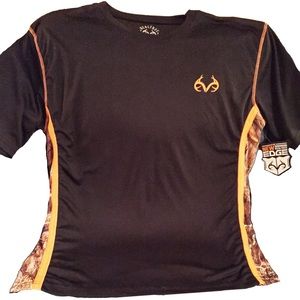 Men’s Realtree Edge Short Sleeved Tee